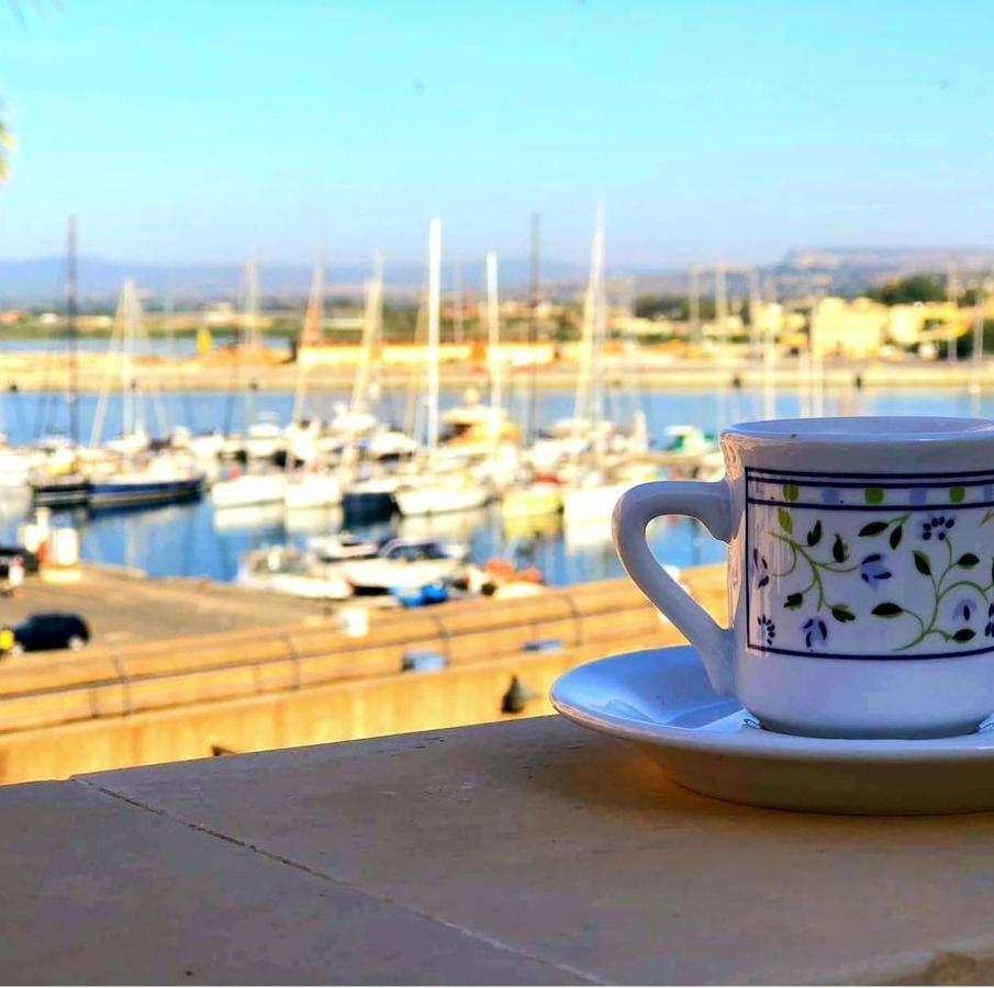 B&B Marina Di Ortigia Syracuse Luaran gambar